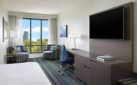 Courtyard By Marriott Boston Cambridge